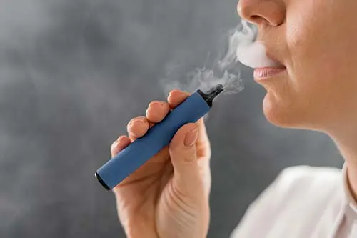2025-05-05-is-vaping-bad-for-teeth
