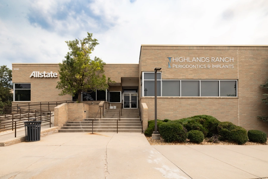 Highlands Ranch Periodontics Outside second